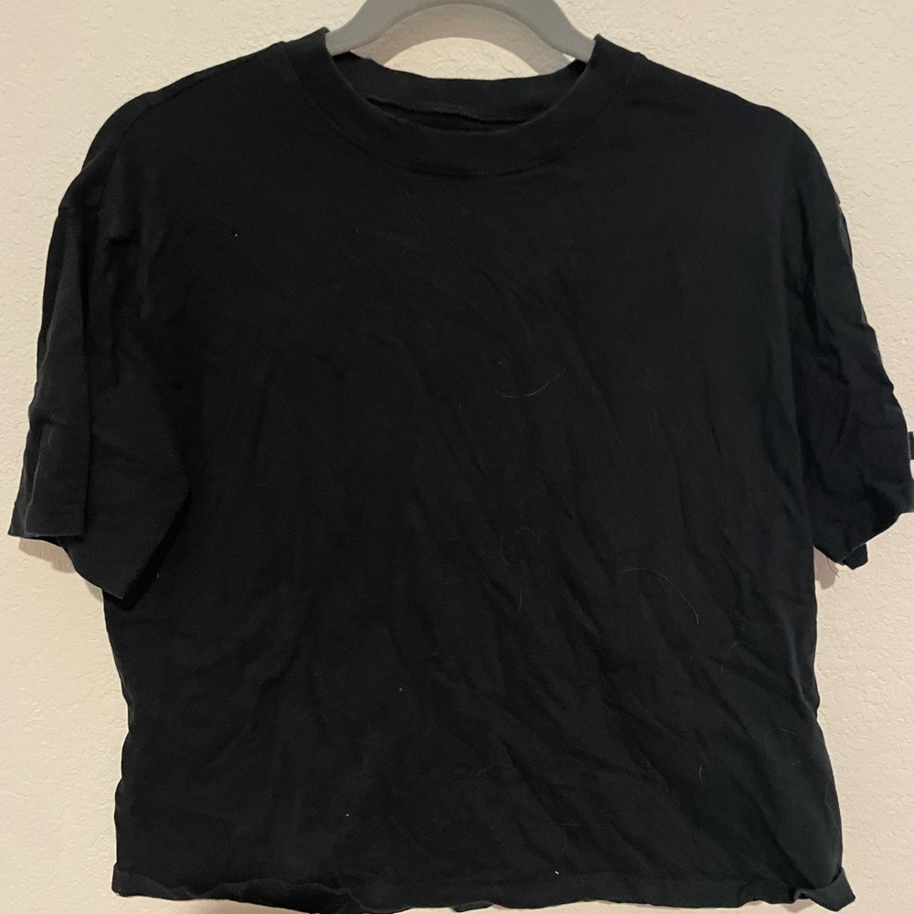 Black tee - Picture 2 of 2